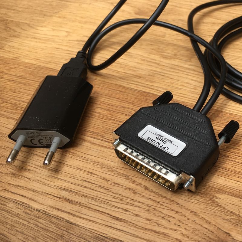 Convertisseur Parallèle vers USB: DB25 mâle vers USB B mâle, LPT2USB, version pour l'Europe